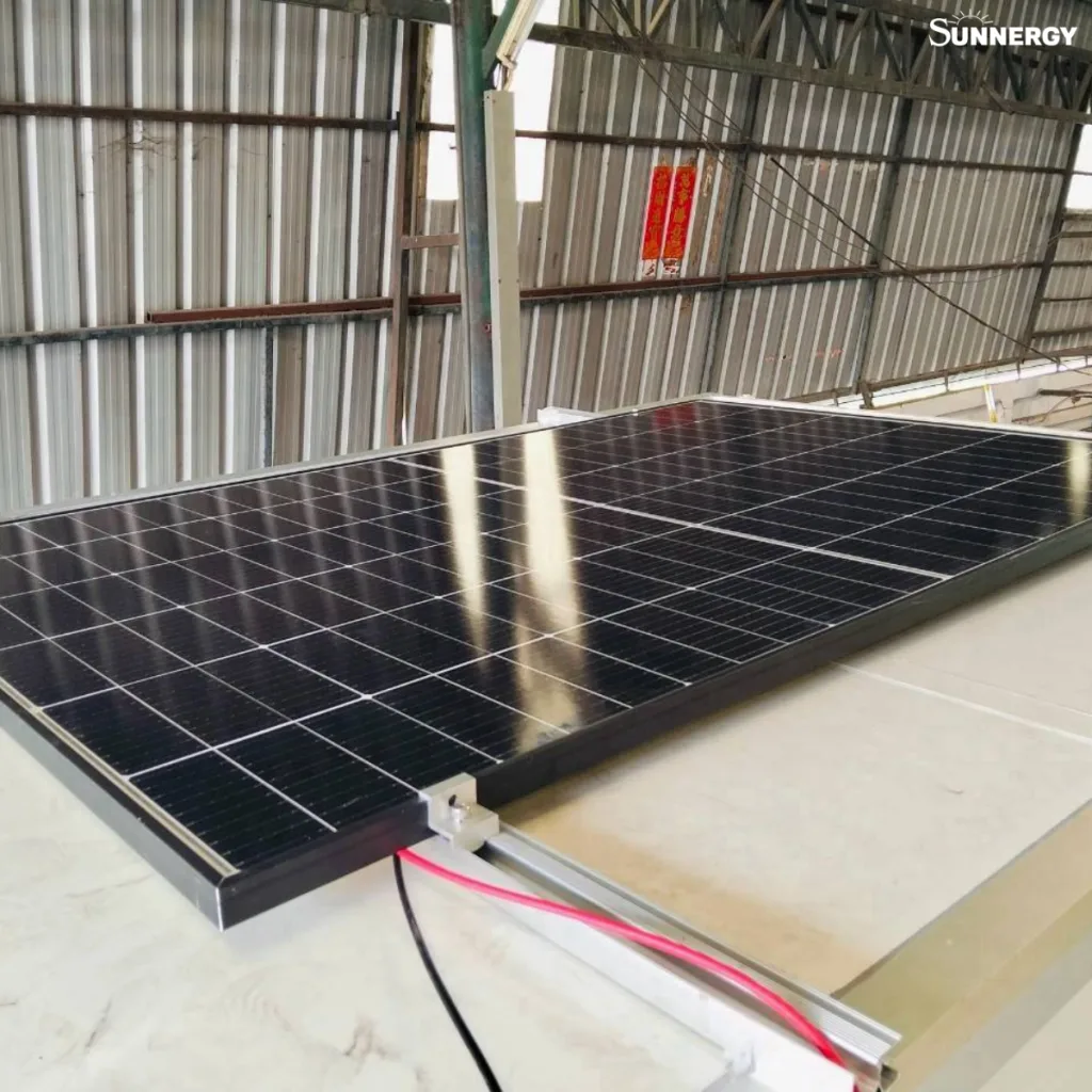 ติดตั้งโซล่าเซลล์ FOODTRUCK OFF GRID 3kW บริษัทสมายล์ ฮาร์ท